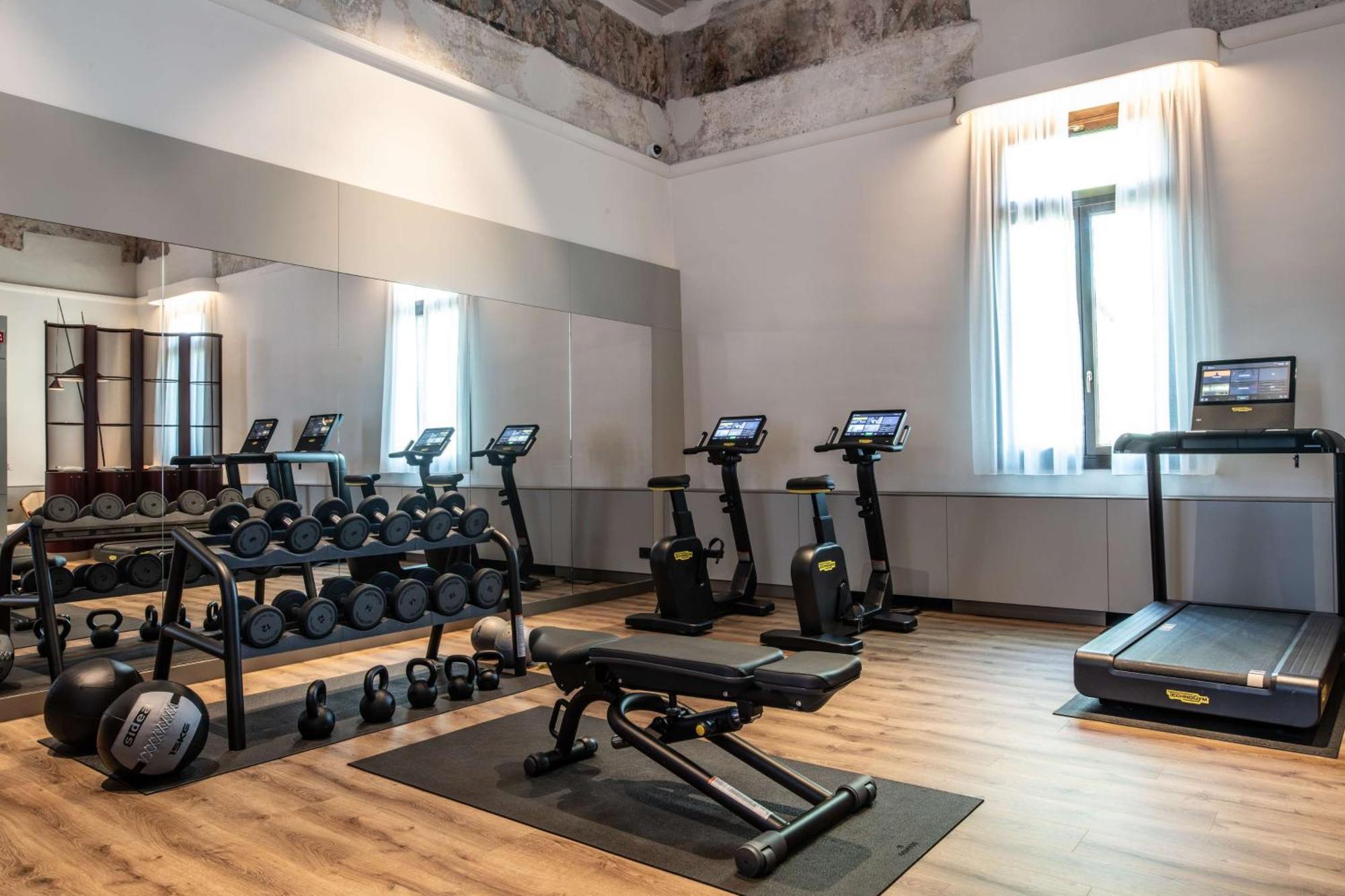Radisson Collection Hotel, Palazzo Nani Veneţia Exterior foto The gym at the hotel